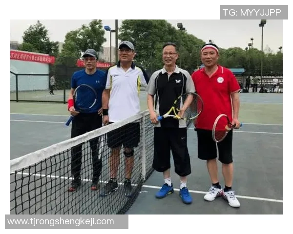 赛后分析：广州网球队与杭州网球队的团队协作表现及启示