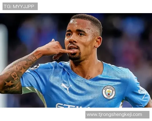 足球明星庆祝动作大汇总精彩瞬间回顾与分析